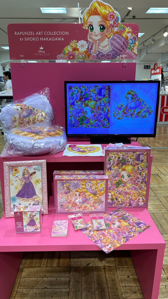 いま！日本橋三越で、わたしが描いたラプンツェルのディズニー公式