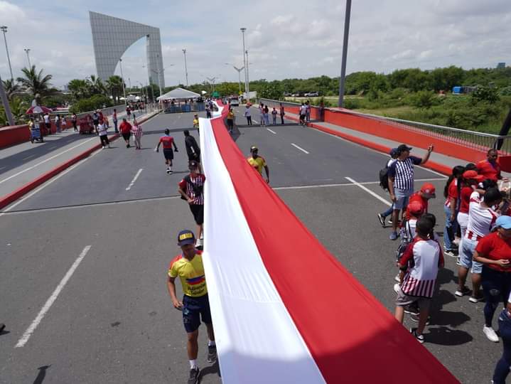 andersonmartz's tweet photo. Felices 100 mi amado JUNIOR DE BARRANQUILLA https://t.co/gKd1KO6eDI