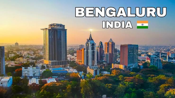 IndianTechGuide's tweet photo. 🚨 Centre refuses to grant 'Metro' status to Bengaluru city. https://t.co/iBURnoK5wI