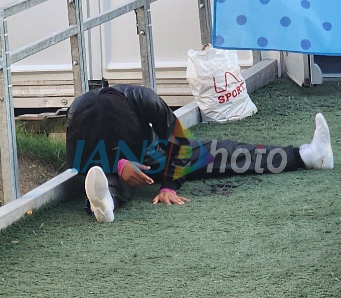 Krishnak1803's tweet image. इस सिस्टम से पक गई है ये लड़की
लड़ते-लड़ते थक गई है ये लड़की...
#SorryVinesh!
#Retirement #GOLD #Paris2024 #