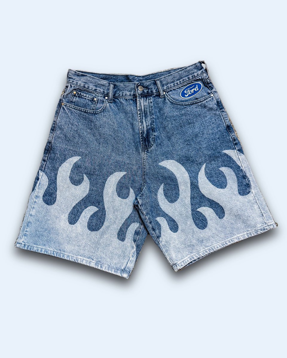 devocustoms's tweet photo. Homemade flame jorts https://t.co/Fb7GI0dZPj