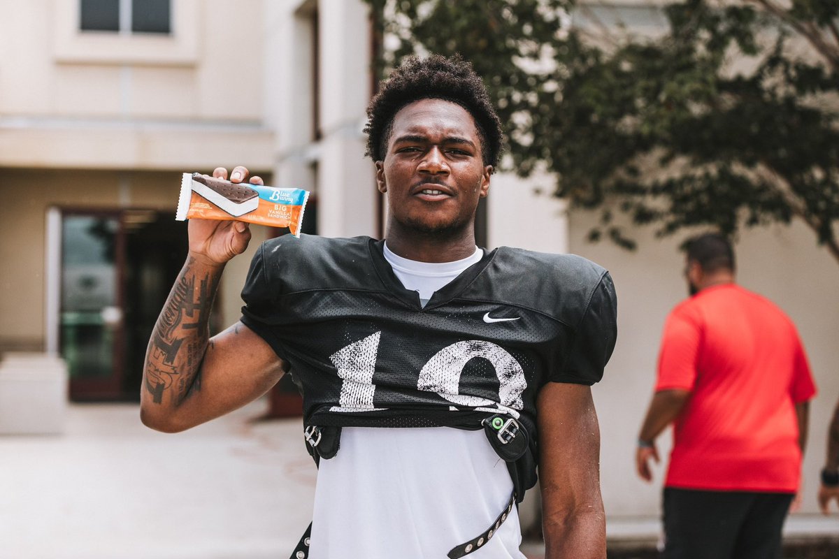Everybody loves some post-practice ice cream 🍦