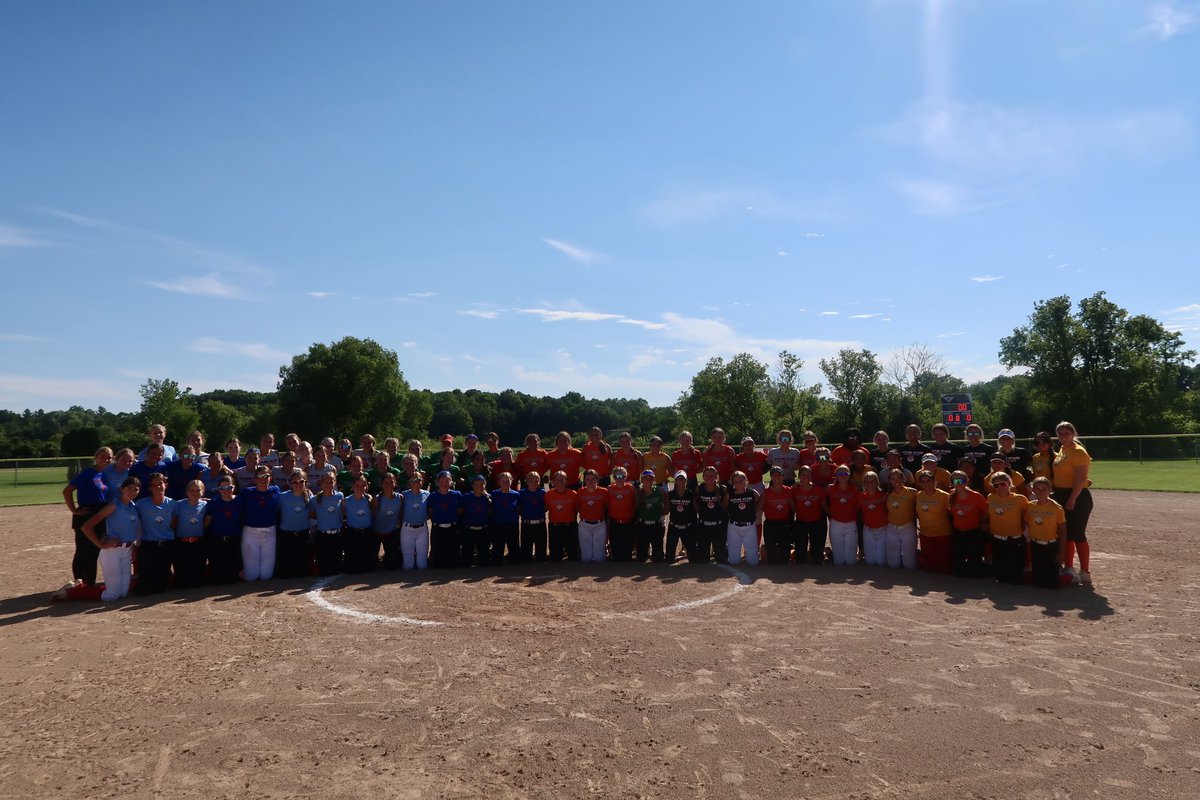 another big shout out to all the girls in the showcase today! we loved having you 😊