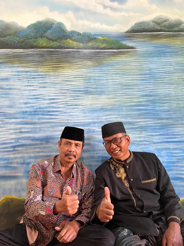 Indahing urip nyang ngalam ndunyo iku ora krono akehe wong seng kenal awakmu,ananging krono akehe wong seng seneng amergo tekamu.