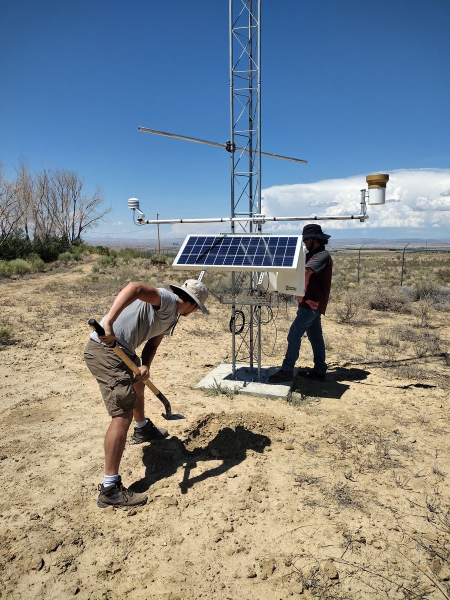 Our ZiaMet crew was hard at work installing sensors at our new location at the Navajo Nation Fish &amp; Wildlife fish pond south of Kirtland. High of 93F in that area today. #nmwx