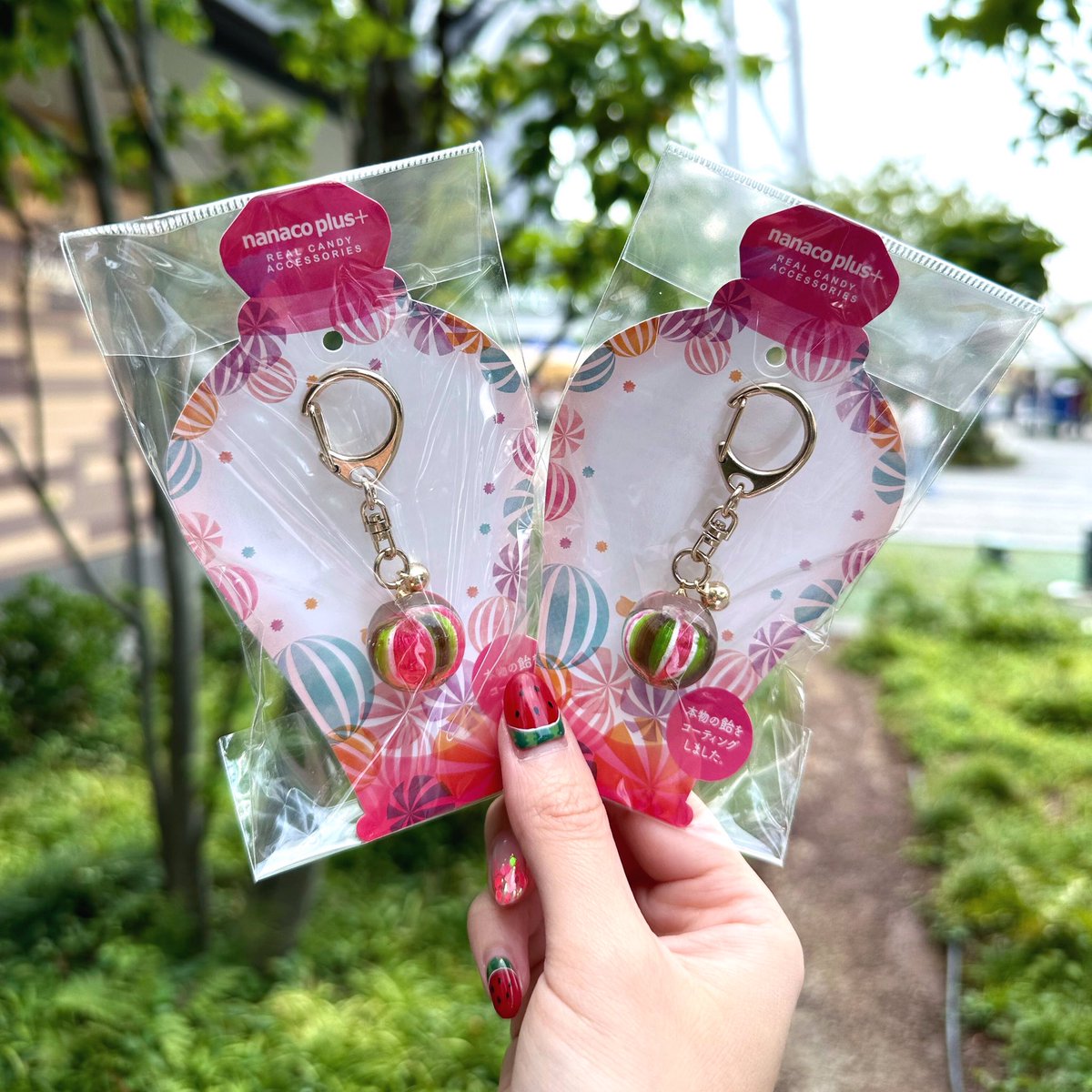 秋カラー♪飴みたいなちゅるんビーズ＆ウッドかぼちゃ♥️特注韓国ビーズのボールペン♥️ 💫ソラマチ店💫 本日は【飴のキーホルダーすいか玉】をご紹介🍬 今の
