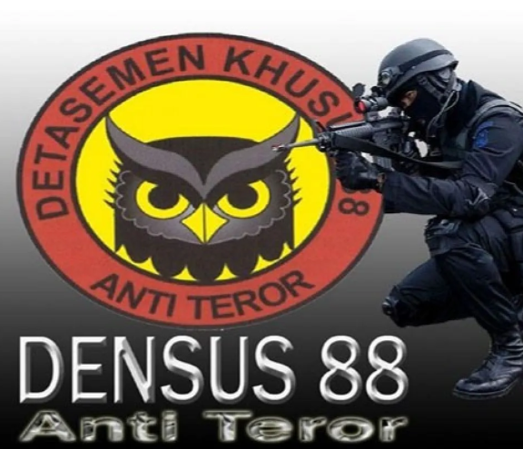 Mazthat1610's tweet photo. Densus Anti teror, bukan anti Hororr https://t.co/QlAoVO6kjo