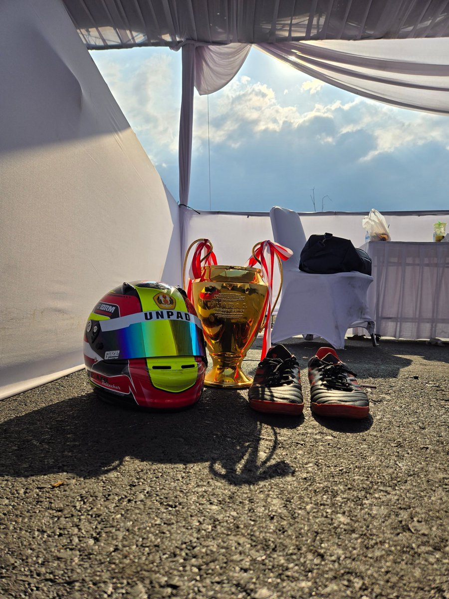 Connor Leece Designs tweet media