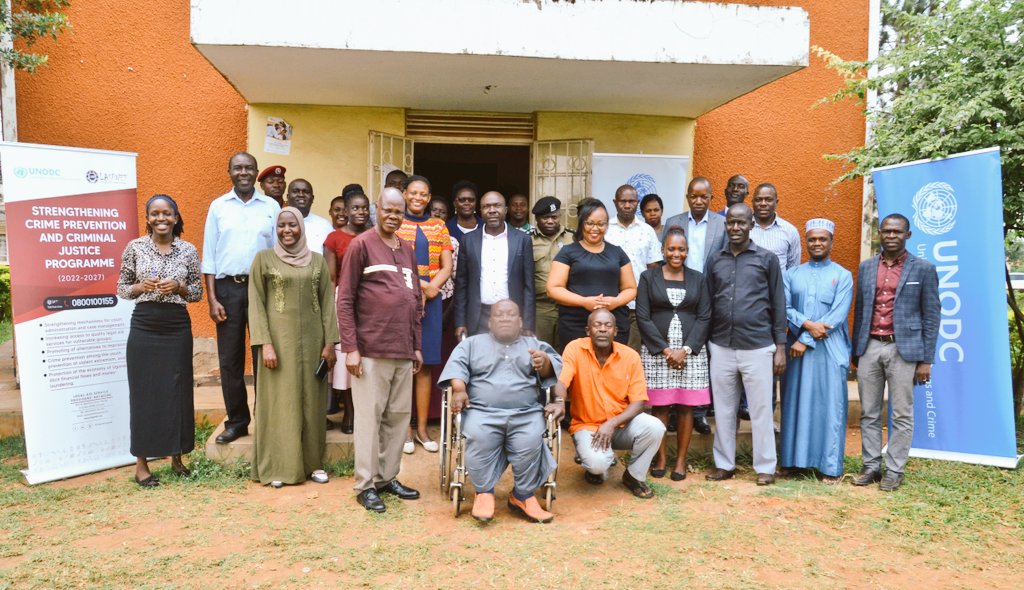 LaspnetUganda's tweet photo. Busoga region: We are currently conducting an Inception & Launch meeting of @UNODC_EA Programme at Iganga District Headquarters. Our team has received warm reception from both technical & political leadership.
#LASPNETUNODCProgramme https://t.co/LAuykjXDZg