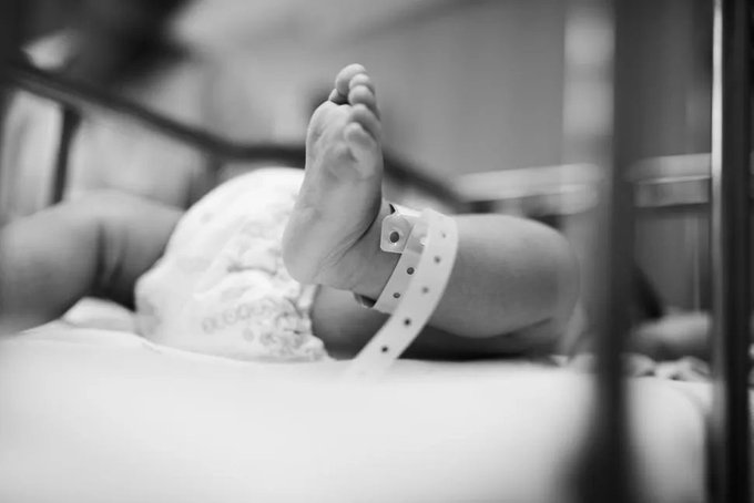 jkmediasocial's tweet image. One at home, two others at #hospital: #woman gives birth to #triplets in north #Kashmir’s #Tangmarg