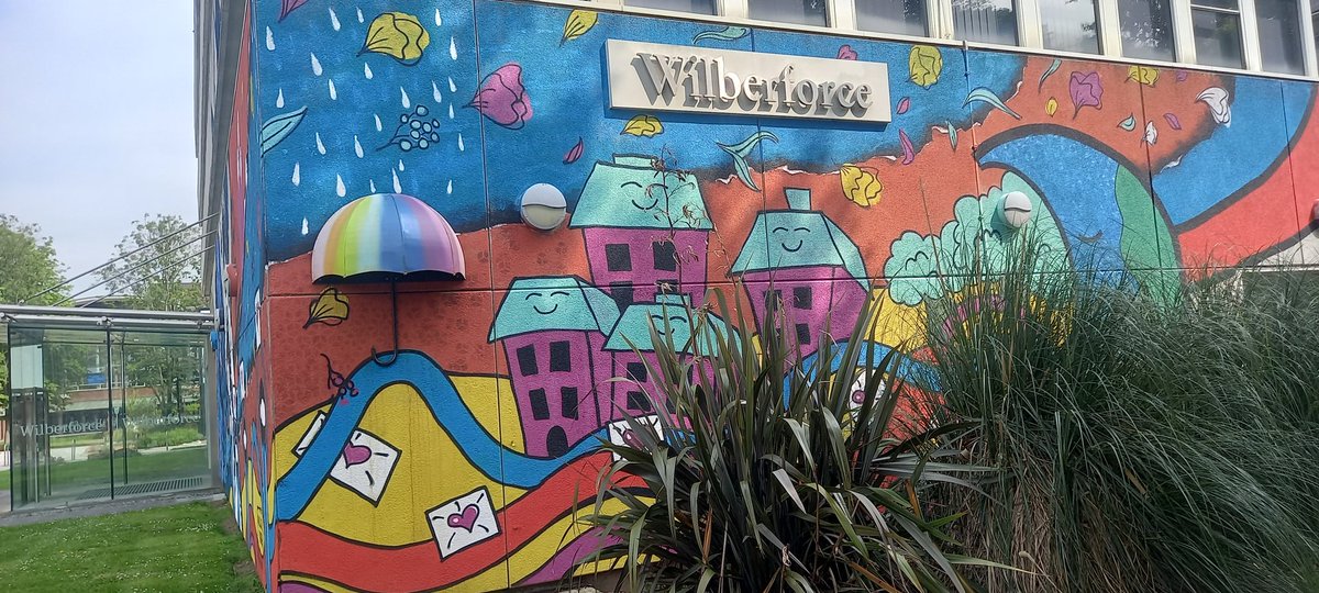 Dr Stephanie Brown tweet media