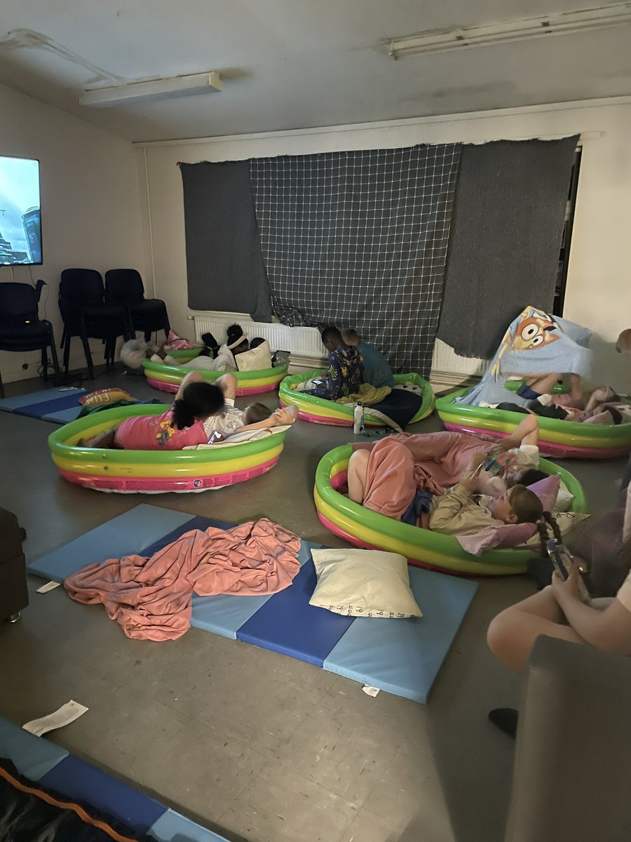Summer Sleepover #2 complete - it was a long day (and night) after play day, park games and pizza #HAF2024 <a href="/MCRactiveHA/">MCRactive Holiday Activity</a> <a href="/MCCMPandNH/">MCC Miles Platting & Newton Heath</a> 💤💤💤