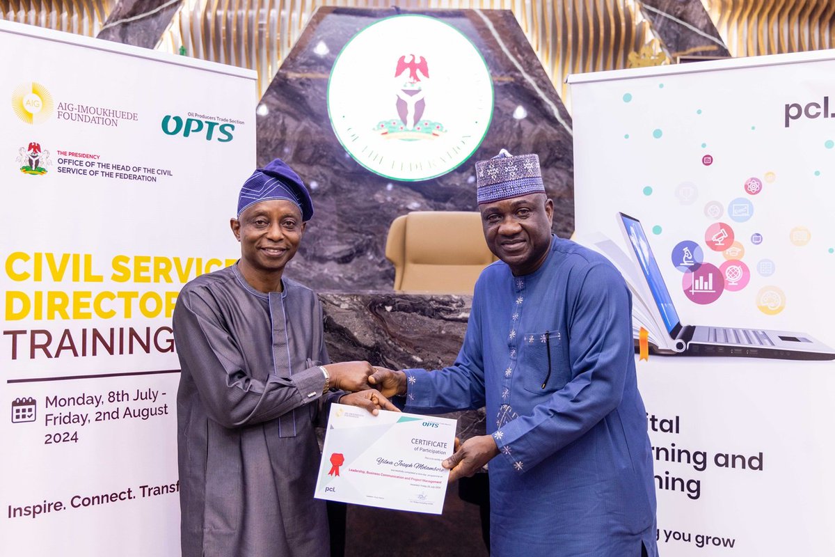 AigFoundation's tweet photo. Equipping Leaders, Transforming Lives. The OPTS Training for Civil Service Directors (Batch 1) Concludes Successfully!

Civil service directors are now equipped with the skills they need to drive positive change in Nigeria.  #PublicServiceImpact #AigImoukhuedeFoundation #OPTS https://t.co/2jEETHkZDd