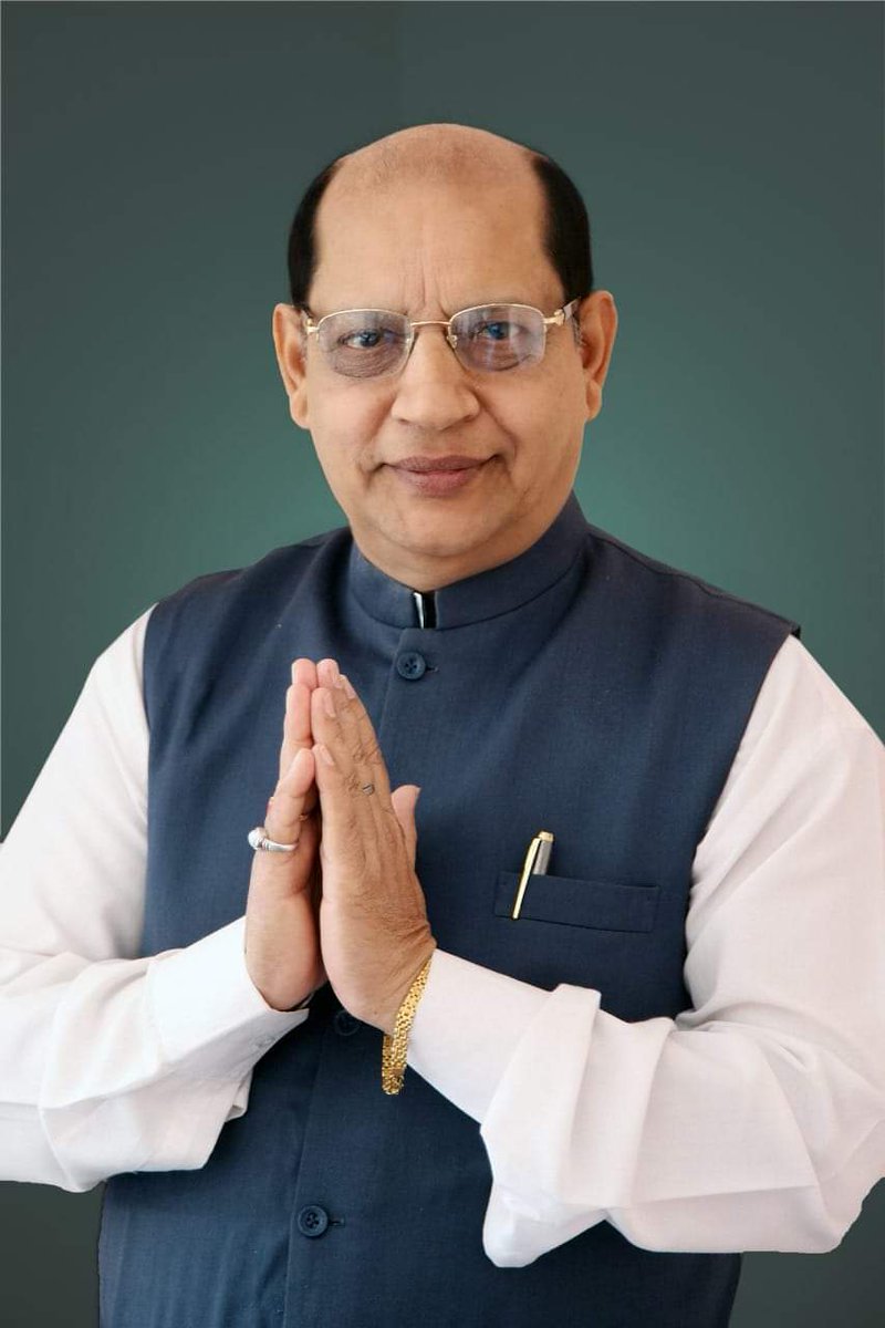 OfPAcharya's tweet photo. ଜନସେବା ପ୍ରତି ଯେ ସଦା ସମର୍ପିତ,ଓଡ଼ିଶାର ବିକାଶ ପାଇଁ ଯେ ସର୍ବଦା ଚେଷ୍ଟିତ,ଲୋକଙ୍କ ସହ ଭାବଗତ ସ୍ତରରେ ଯେ ନିବିଡ଼ ଭାବେ ଜଡ଼ିତ, ଓଡ଼ିଶା ରାଜନୀତିର ସେହି ସ୍ପର୍ଦ୍ଧିତ ଉଚ୍ଚାରଣ,ଶ୍ରୀ @prasana_acharya ସାର୍ ଙ୍କ ୭୫ତମ ଜନ୍ମ ଦିବସରେ ତାଙ୍କ ସୁସ୍ଥ,ନିରାମୟ,ଶତାୟୁ ଜୀବନ କାମନା କରି ପ୍ରଭୁ ଜଗନ୍ନାଥ ଓ ମାଆ ସମଲେଇଙ୍କ ଠାରେ ଗୁହାରୀ https://t.co/tGtzjF3Fpy