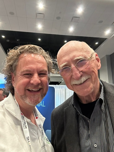 vert_MF's tweet image. More images from #SHAREkc2024 including Vanguard&apos;s Milt Rosberg and IBM&apos;s Bryan Childs with Andy Penlington.