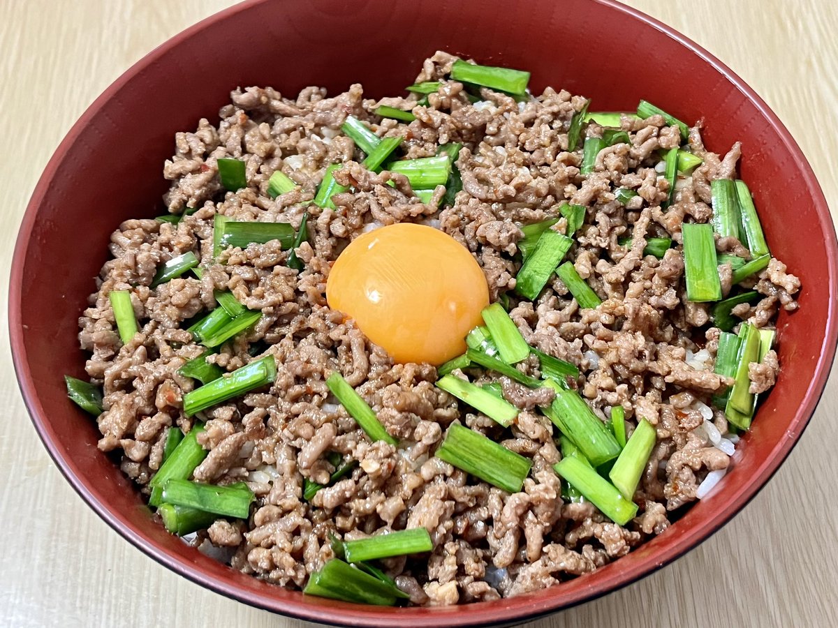 p_mjri's tweet photo. 台湾丼つくった！ https://t.co/naB98h5wyU