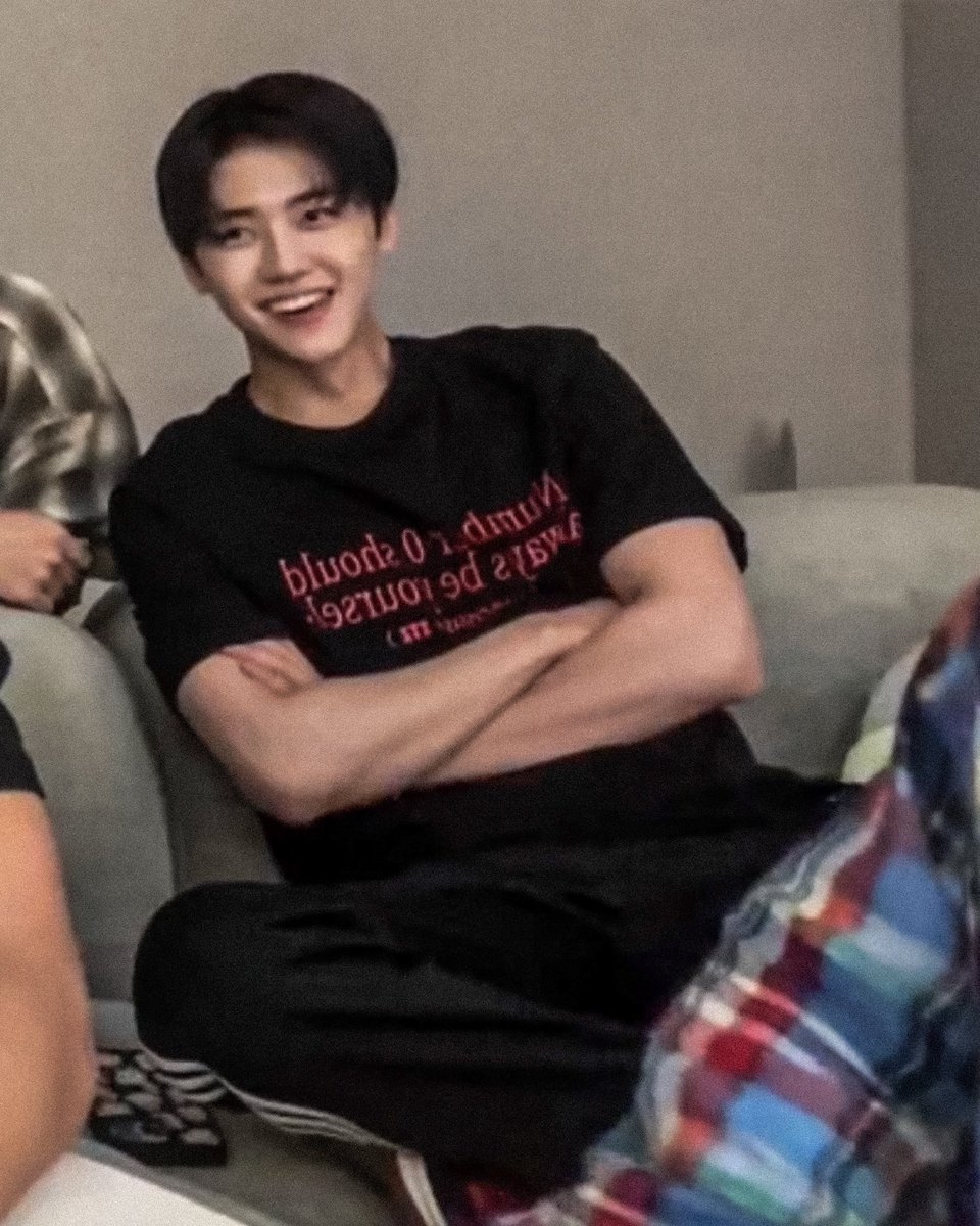 thereisjaemin's tweet photo. พี่ผู้ชาย ㅜㅜ https://t.co/pL1IymYWRr