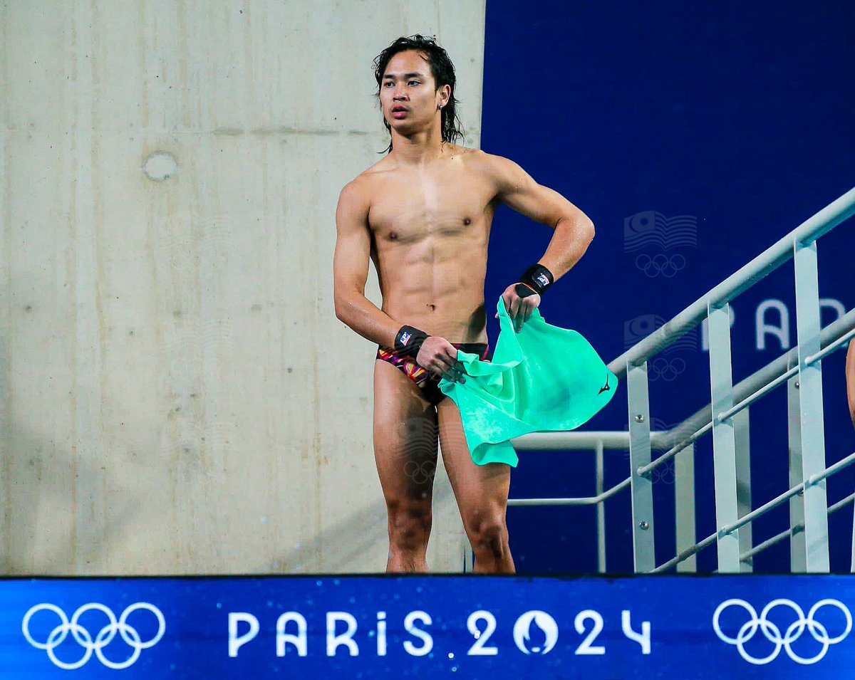 olympicmas's tweet photo. Tomorrow 9 August 2024 will be a big day for Malaysian divers!

Bertrand Rhodict Lises will make his Olympic debut in the Men’s 10m Platform preliminary round at 4 PM Malaysia time. As for Nur Dhabitah Sabri OLY, her final event for Women’s 3m Springboard will be at 9 PM (MY).

#OlympicMAS
#Paris2024