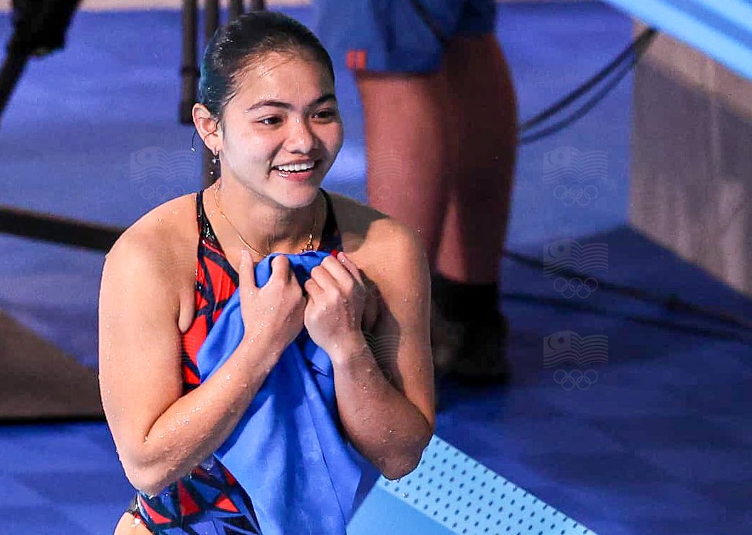 olympicmas's tweet photo. Tomorrow 9 August 2024 will be a big day for Malaysian divers!

Bertrand Rhodict Lises will make his Olympic debut in the Men’s 10m Platform preliminary round at 4 PM Malaysia time. As for Nur Dhabitah Sabri OLY, her final event for Women’s 3m Springboard will be at 9 PM (MY).

#OlympicMAS
#Paris2024