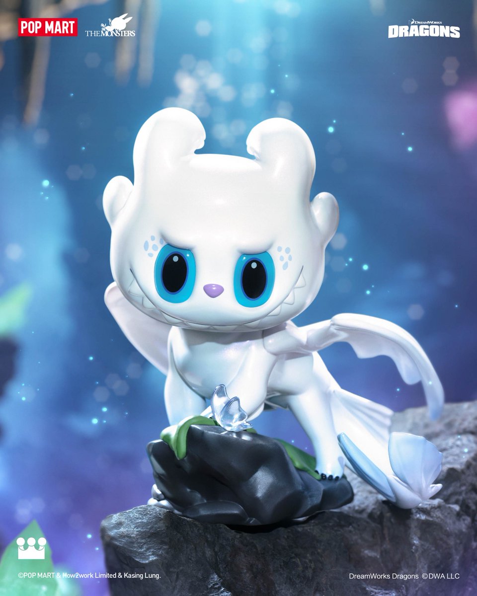 THE MONSTERS HOW TO TRAIN YOUR DRAGON FIGURINE LABUBU takes on