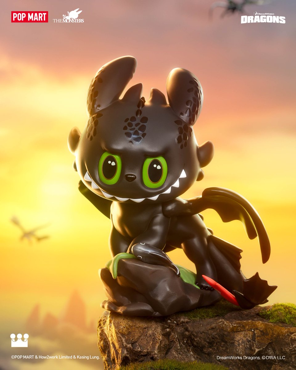 THE MONSTERS HOW TO TRAIN YOUR DRAGON FIGURINE LABUBU takes on