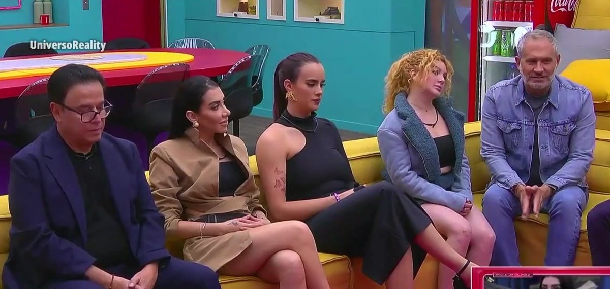aleggie_22's tweet photo. TODO MAR SE QUEDA 🌊
2 Karime 
2 Arath
2 Gala
2 Brigitte 
2 Mayito ‼️

#LaCasaDeLosFamososMx #LCDLFMX2 https://t.co/f46htpZ83c