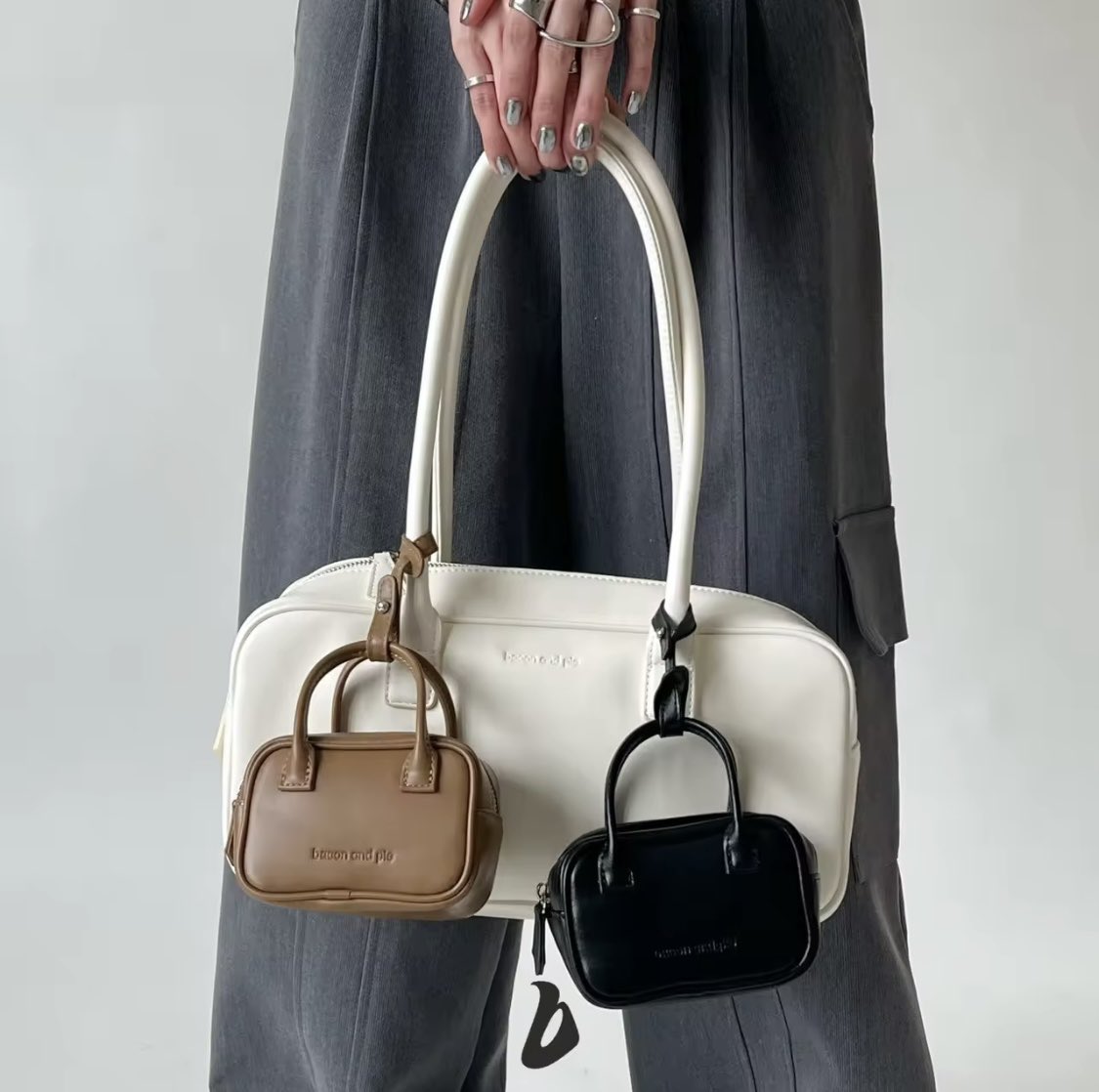 _Pixie__joy_'s tweet image. 8.8 เวลา 12:00 เที่ยงตรง กระเป๋าสุดน่ารัก
จาก baconandPin รุ่น MINI TRUCK BAG  
มี 2 สี BLACK / MOCHA ใส่ของจุ๊กจิ๊ก 
หรือไปห้อยกับกระเป๋าใบไหน ก็ดูคูลได้ทันที

Min truck
📍 s.lazada.co.th/s.pj5eI?cc
ใบใหญ่
📍 s.lazada.co.th/s.pjgLl?cc

#pixiejoy #lazada # baconandPie #BaconMiniTruck