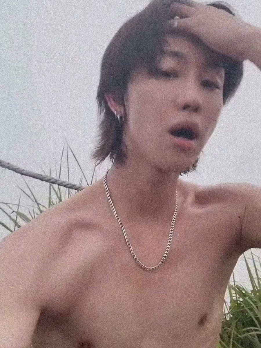 raf4svt's tweet photo. Nature Trip 🔞

© KyêømHàø Fílø Smüt

"Ibang nature trip ata iniisip mo eh hahaha. What I mean is, mag-sex tayo ngayon ora mismo dito. Sex with nature." ani ni Hao. 

Hint: 1 word, 8 letters, lowercase

🔗https://t.co/nSY9IIXL6D

-MDNI 🔞 https://t.co/gjTwbp38eN