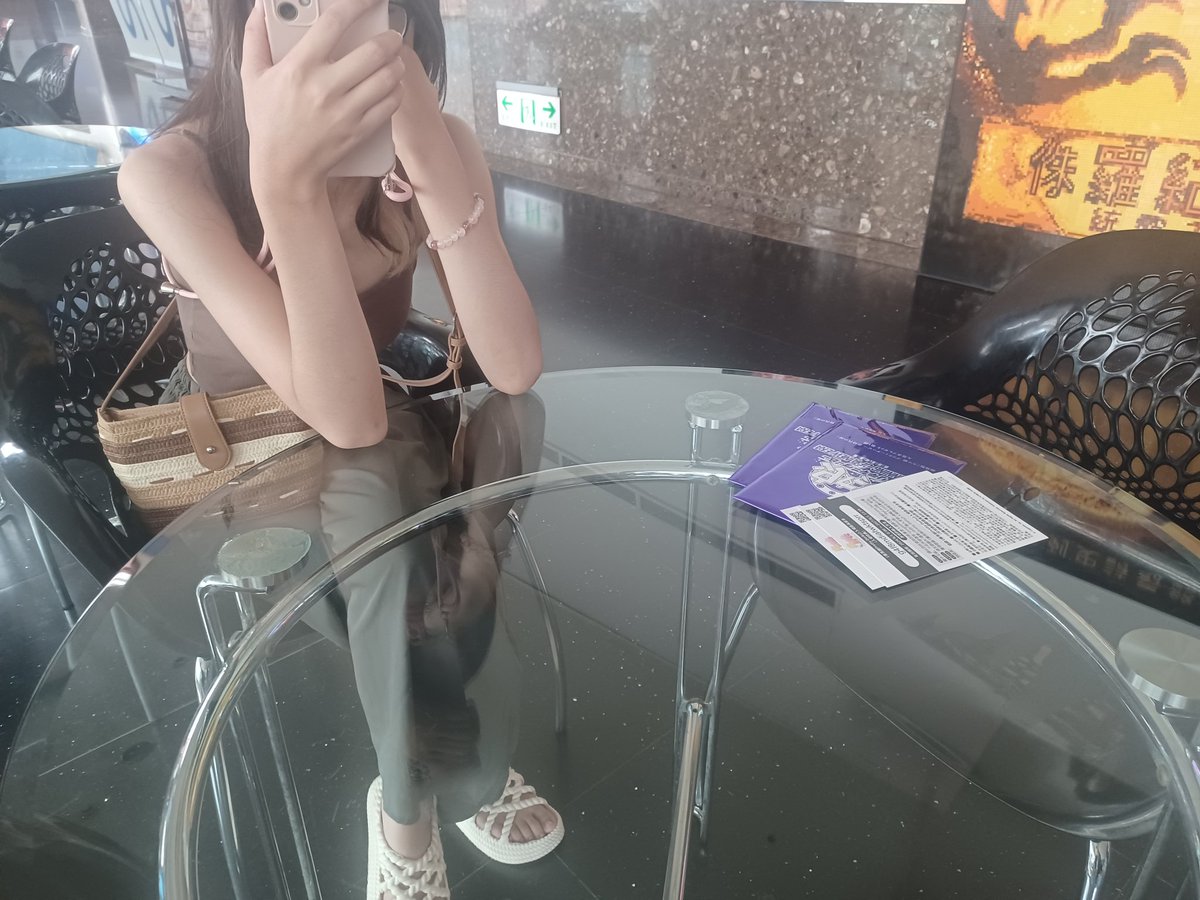 難得純約會
看看電影

你各位父親節快樂（？ https://t.co/vOOGBpZMXm