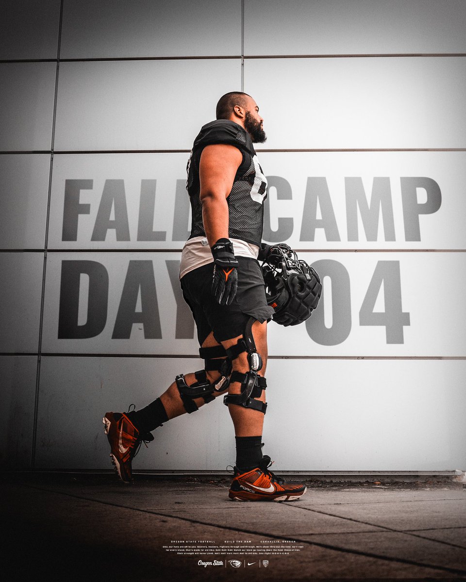 First four days of fall camp calls for some graphics! Photos and graphics shot and created by me, lots of camp left to go;) 📸 x 🎨