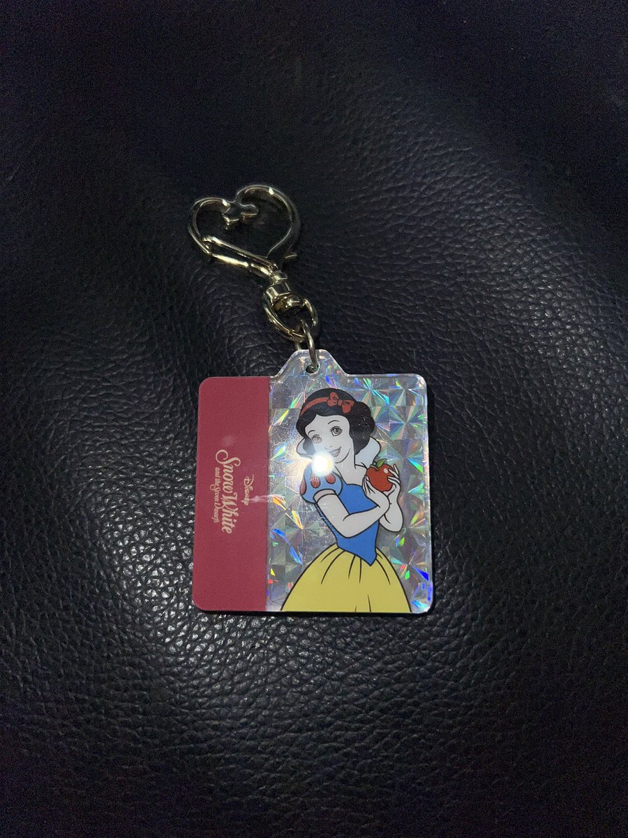 gonjunoheya_'s tweet photo. ディズニー ディズニープリンセス シークレットキーチェーン ディズニーストア 交換

譲:白雪姫

求:ラプンツェル

郵送での交換希望です📮 https://t.co/LJTVLRR5V4