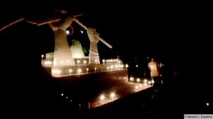 চরভদ্রাসন উপজেলার বৈষম্যবিরোধী আন্দোলনকারী শিক্ষার্থীরা মোমবাতি প্রজ্বলনে নিহত শিক্ষার্থীদের স্মরণ