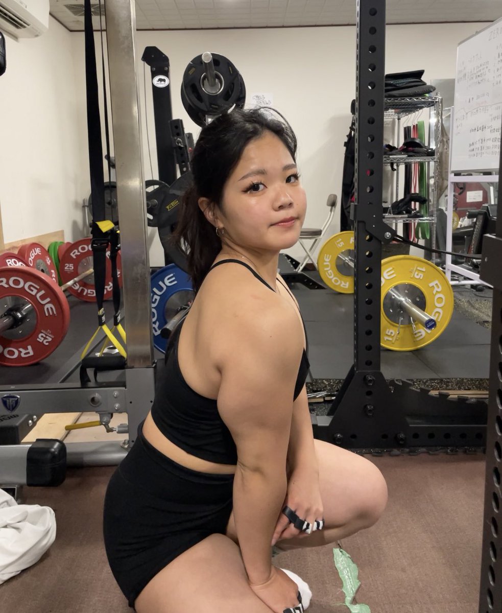 三頭見せつけポーズ💪