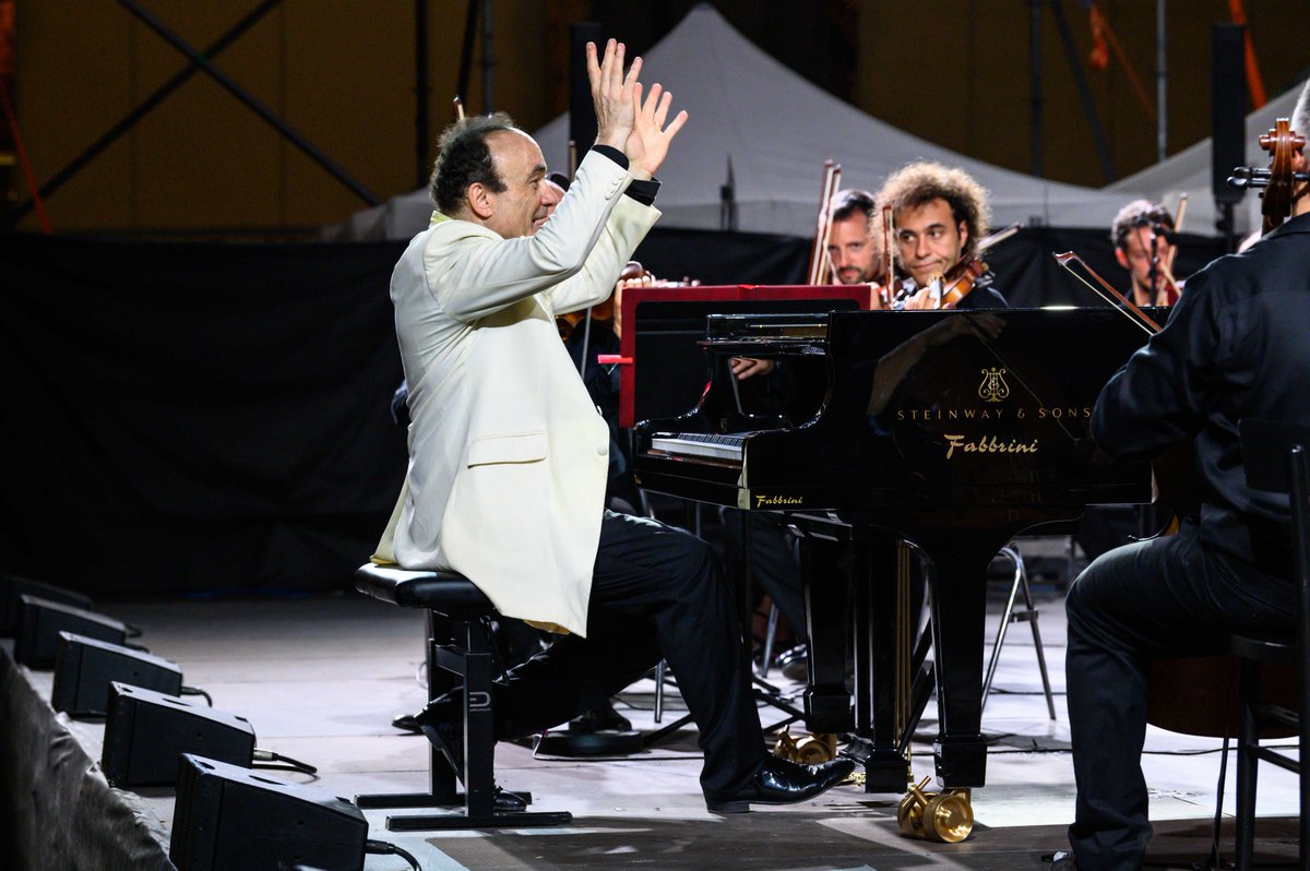 Concorso2Agosto's tweet photo. Some pictures of the Final Concert of the International Composing Competition "2 Agosto" - 2024 Edition.

Photos Comune di Bologna | Giorgio Bianchi

Find out more about the concert night: https://t.co/fQSEwa6l6h https://t.co/CmH7xRhwkL