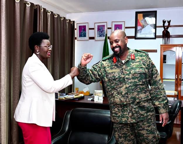 MrJordanposts's tweet photo. Happy Birthday to the incredible Hon. Minister @LillianAber! Your relentless dedication and exemplary leadership are profoundly cherished. Thank you for your outstanding patriotic service and the tremendous work you are doing for the unstoppable PLU. Wishing you joy 🎉🎂 https://t.co/1ulIeSvs2t