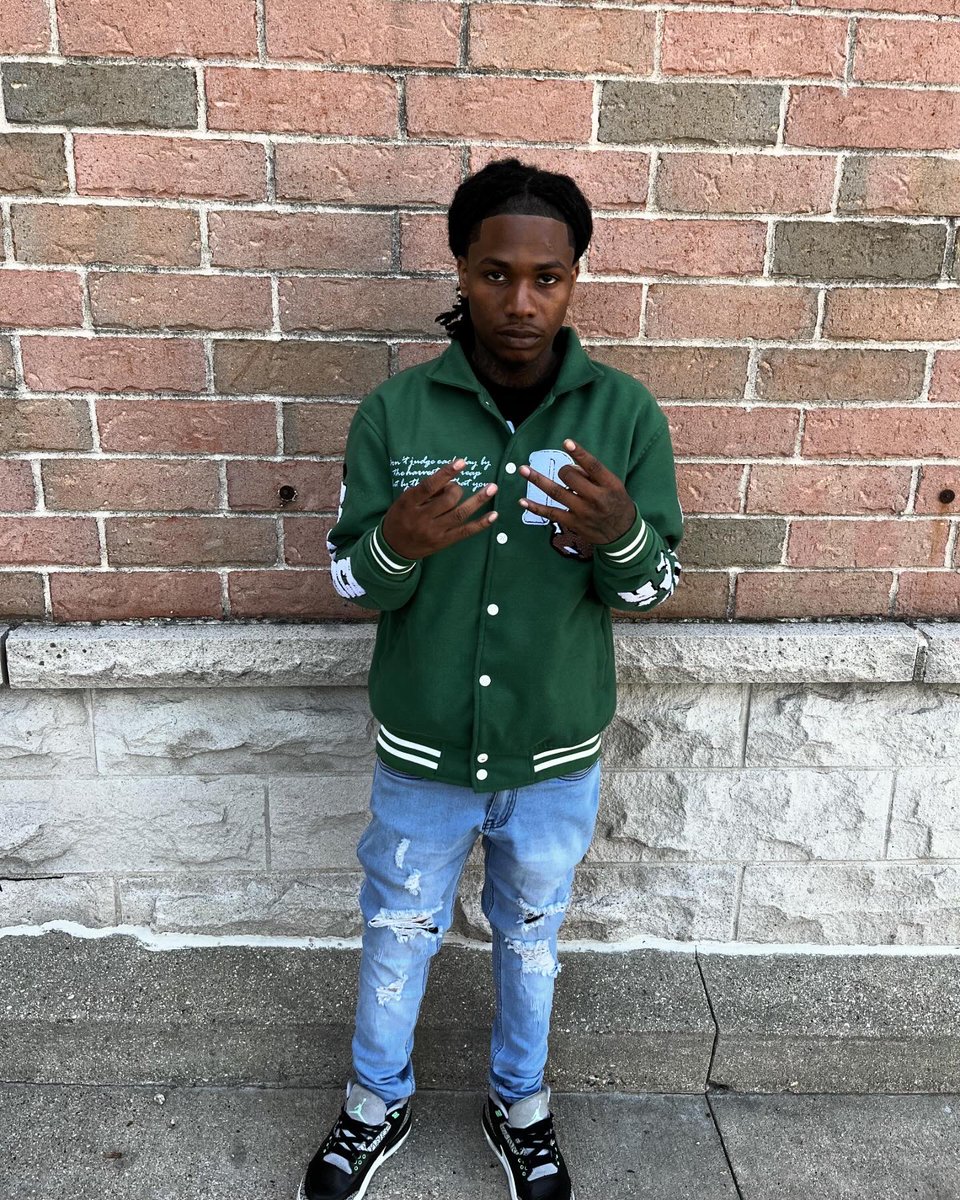 Lowend39_'s tweet photo. Gotta Kno The Rain Neva Stop ❤️‍🩹
#LLWop
#LLMarty https://t.co/8CPRlPy0iF