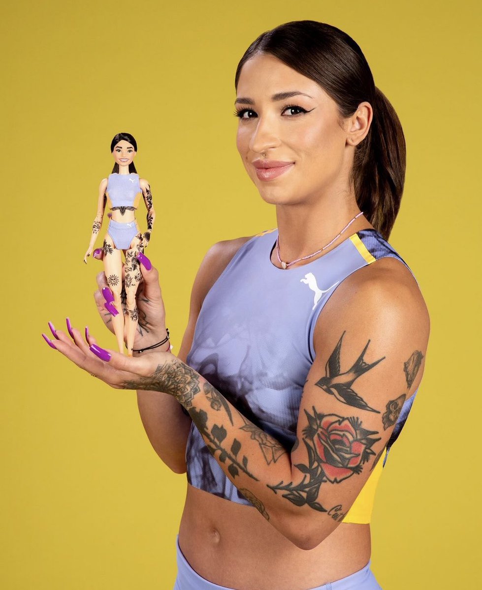 womenpostingws's tweet photo. Ewa Swoboda, Polish sprinter and Barbie model https://t.co/JMaQ9p56Ub