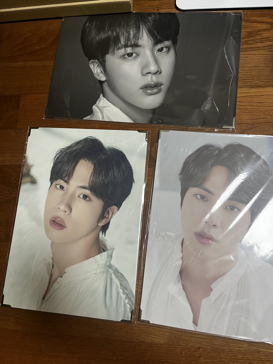 chilppang's tweet photo. 방탄소년단 프리미엄 포토 양도합니다.
BTS PREMIUM PHOTO

석진 *4, 태형 *2 단체 *2
개인 각 2.5, 단체 1.5

일괄 : 16

메인트윗 확인 후 연락 부탁드립니다.

BTS RM 남준 알엠 JIN 석진 진 SUGA 윤기 슈가 J-HOPE 호석 제이홉 JIMIN 지민 V 태형 뷔 JUNGKOOK 정국 DVD https://t.co/U6tyJ9bfwi