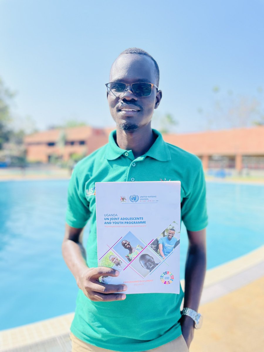 FrancisOk0t1's tweet image. After 3 days of training and work plan development for the reference group. I was elected the Chairperson of the Uganda UN Joint Adolescents and Youth Program &amp;amp; @NuwasiimaSandr4  the General secretary.
@NYCofUganda @unsaugofficial @UNICEFUganda @Mglsd_UG 
#Refugees #Hostcommunity