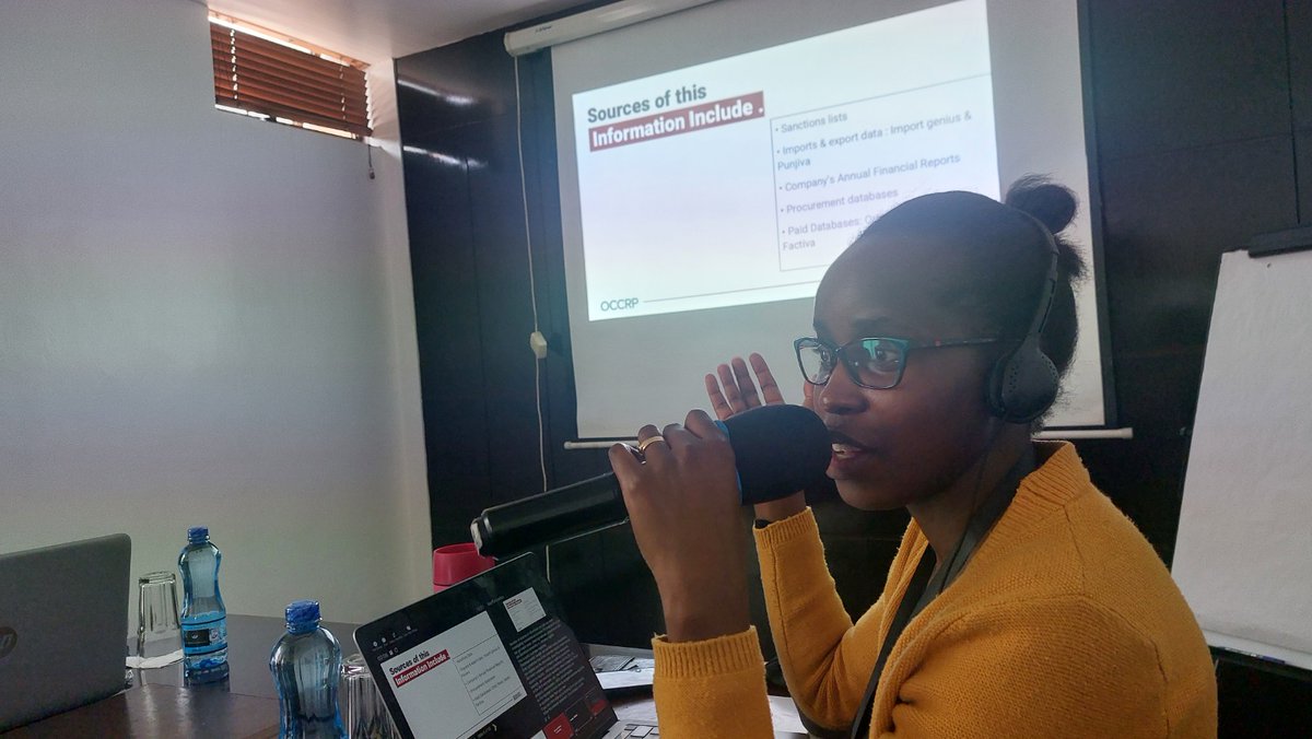 Ukwelicoalition's tweet photo. Meet @MukamiPurity @johnallannamu
@MaxGni @g_bukeyeneza
our trainers during our last workshop for journalists from the African Great Lakes region. https://t.co/3MaRzKDWog