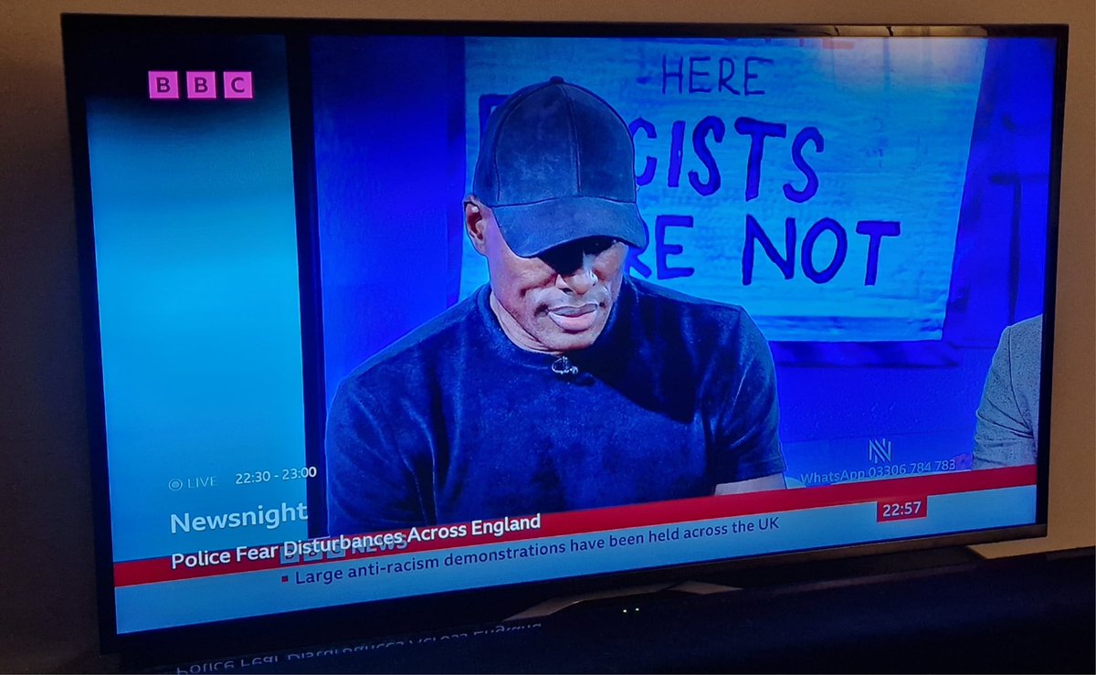 Behind Patrick Hitchinson, the guy from the BLM protests who carried a far-right counter-protester to safety. Evander was so chuffed last night! Very proud parents! 😺
