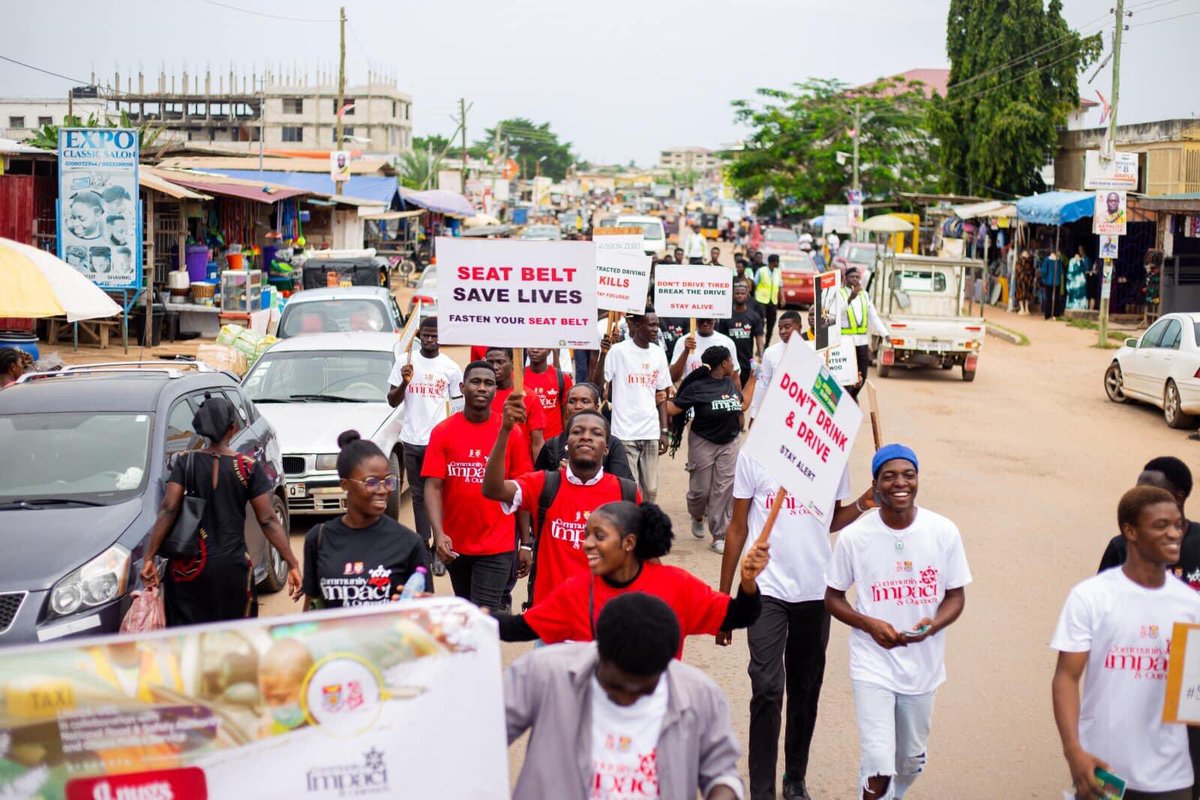 Joshua_NL_Armah's tweet photo. I volunteered with Local NUGS UCC for a road safety campaign and donated resources to government basic schools, inspiring young minds. This experience taught me the value of giving back and collective action. https://t.co/k0kCo1iM5R