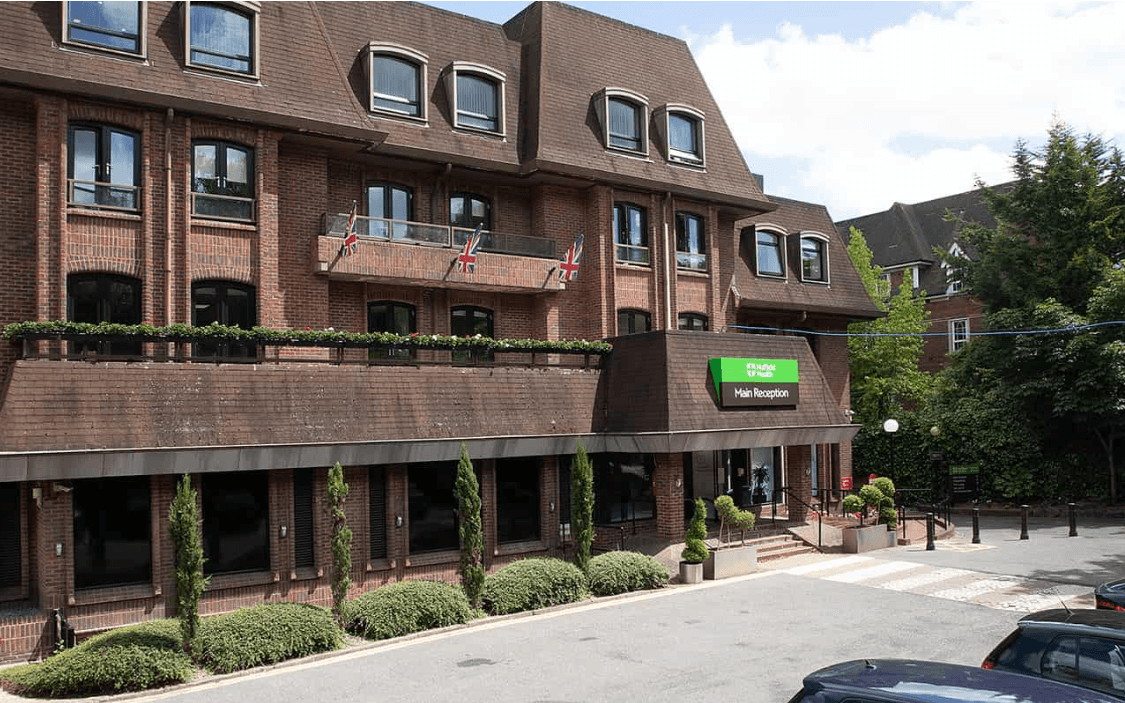 Confirmed: Assura confirms £500m hospital portfolio acquisition | <a href="/JessOnBoat/">Jess Middleton-Pugh</a>, <a href="/ChrisReactNews/">Chris Borland</a>  

<a href="/assuraplc/">Assura</a>

greenstreetnews.com/article/assura…