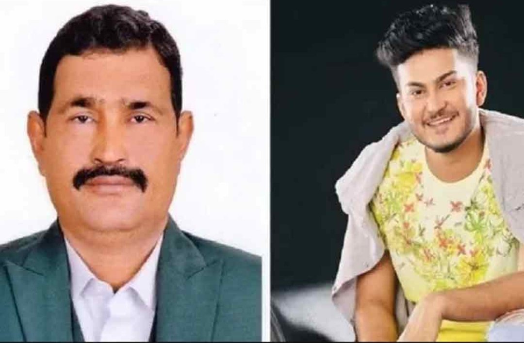 <a href="/epanchjanya/">Panchjanya</a> बांग्लादेश में सुपरस्टार एक्टर शांतो खान और उनके *पिता , प्रोड्यूसर सलीम ख़ान की भीड़ द्वारा पीट-पीटकर हत्या।😱😱
*शेख हसीना के समर्थक माने जाते थे सुपरस्टार शांतो खान और उनके पिता सलीम खान।

*बांग्लादेश पुलिस खुद जान बचाकर भागी।

*कट्टरपंथियों के हाथ में जा चुका ह बांग्लादेश,