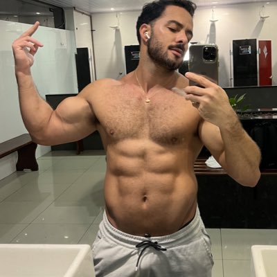 cleielisson's tweet photo. #NovaFotoDePerfil https://t.co/8aAm3og0cP