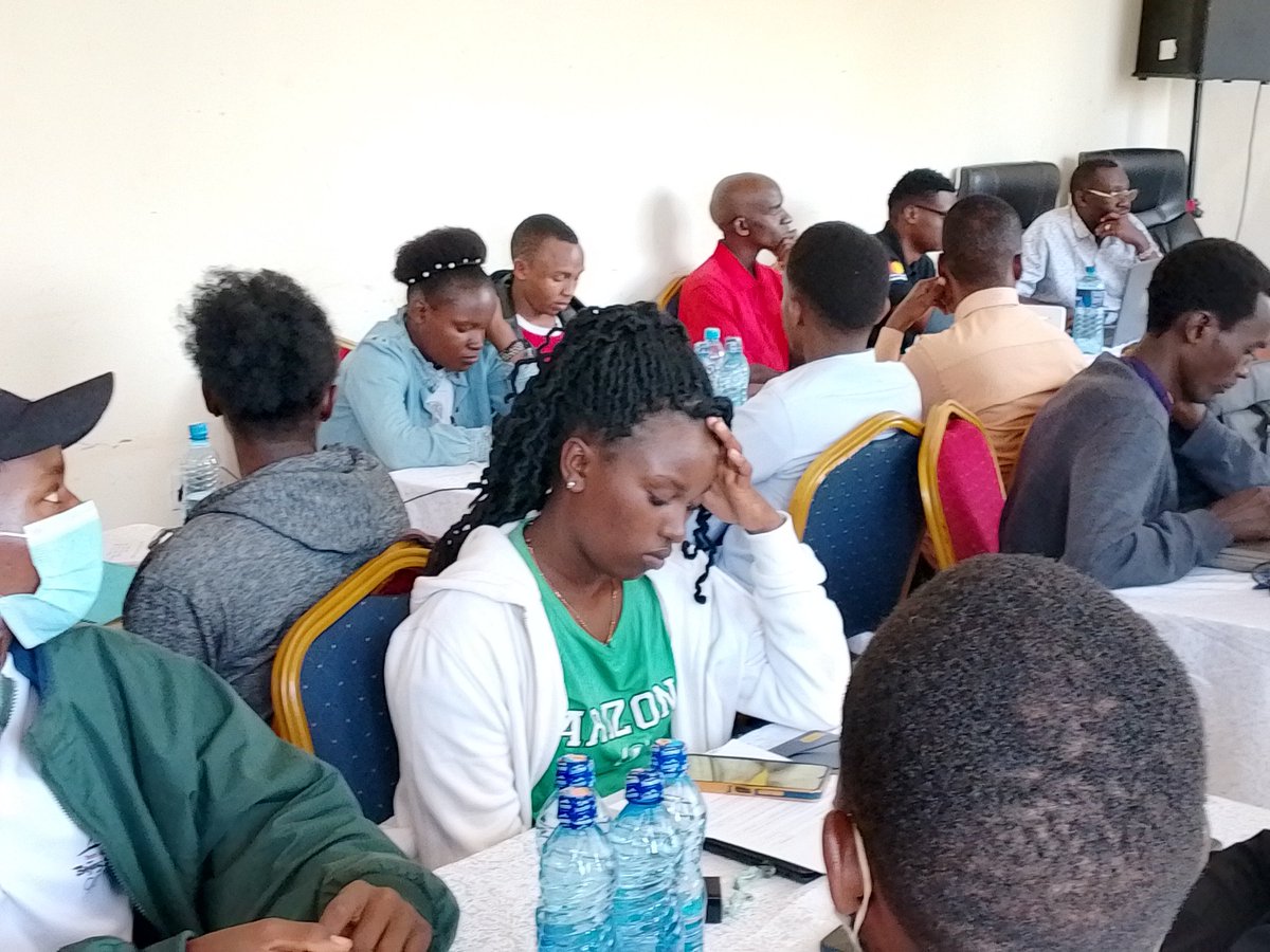 Mckakambu's tweet photo. As kibwezi West youths we appreciate @HonMwengiMutuse MP kibwezi West for supporting the online working program..
#Thefutureworksonline
#OnlineWorkisWork
#Ajiramashinani
@eMobilisXAjira 
@AjiraDigital 
@HonMwengiMutuse https://t.co/QqfBtTurDl