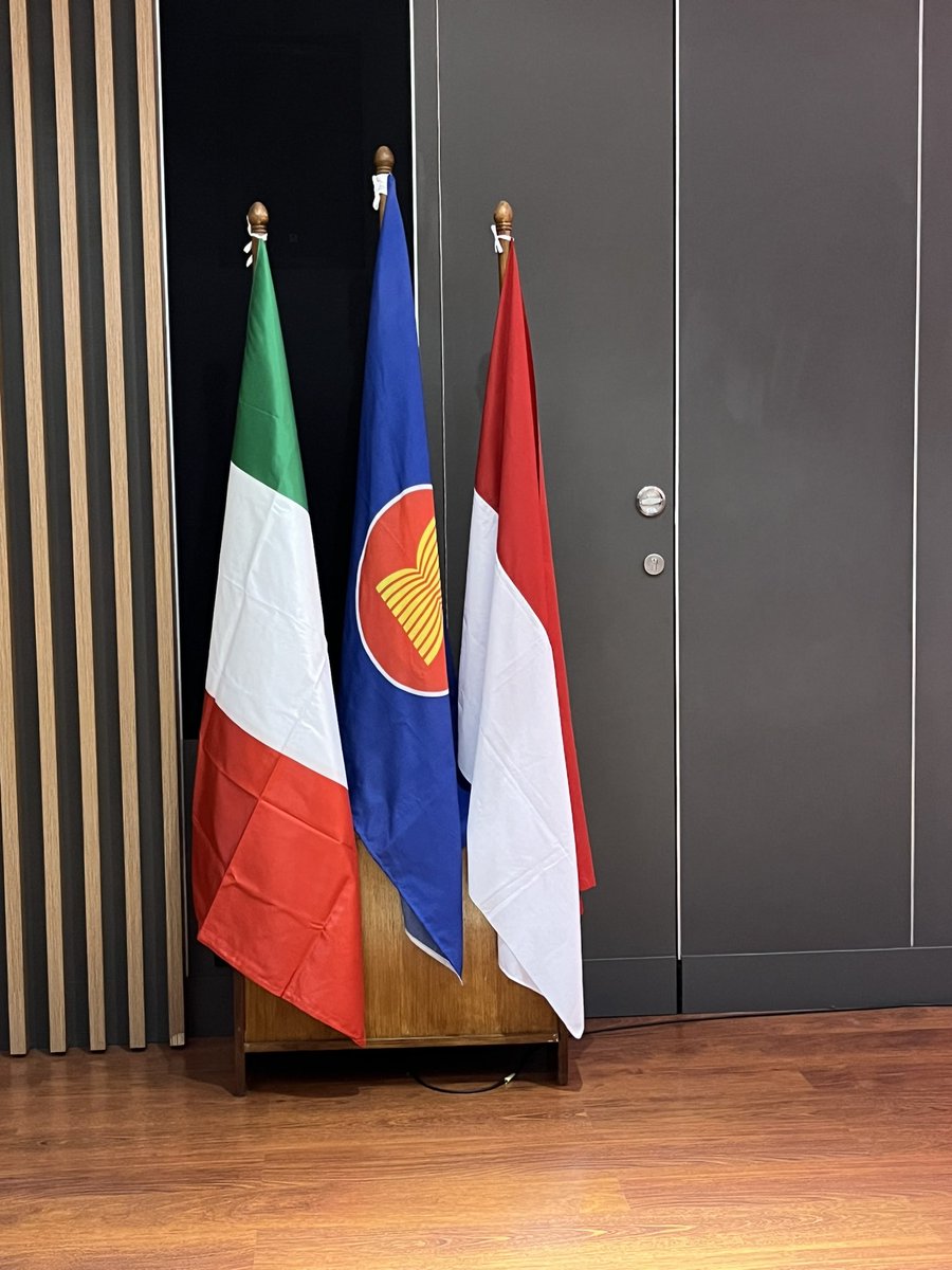 mufpp's tweet photo. At the closing session the “Summary of Agreement and Way Forward” of the summer school was adopted by the attendees and shared with the ASEAN Secretariat and MUFPP Secretariat to the further develop advocacy actions
#MUFPP #ASEAN #SchoolMeals
@ASEAN @SchoolMeals_ thanks @ItalyMFA https://t.co/NbH0049Akn