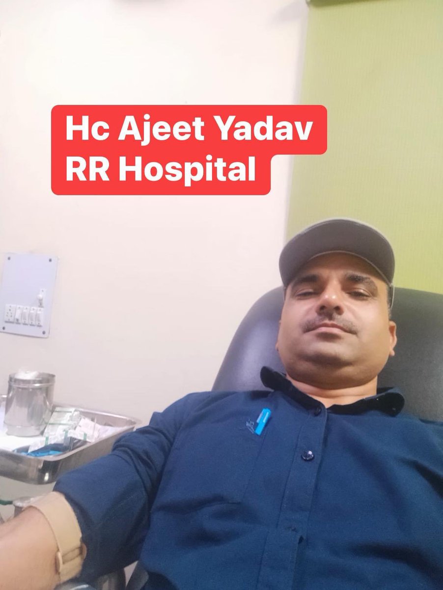 DelhicopRvndr's tweet photo. @DelhiPolice आपकी सेवा में ,
RR हॉस्पिटल में अनजान के लिए #NSG_Commando @DalalWiki87 ने 50वाँ और #HC_अजीत ने रक्तदान किया
मैक्स साकेत में प्लेटलेट्स की ज़रूरत पर @Vikram__Nain ने 56 वाँ रक्तदान किया
ILBS Hospital केस में @rar_shankar ने 83वाँ रक्तदान किया
दिल से सेल्यूट https://t.co/mRC8OAUOpx