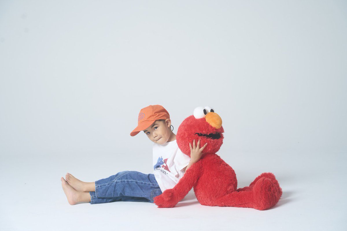 LLサイズのぬいぐるみは、大人が持ってもこんなに大きい💘 子どもと