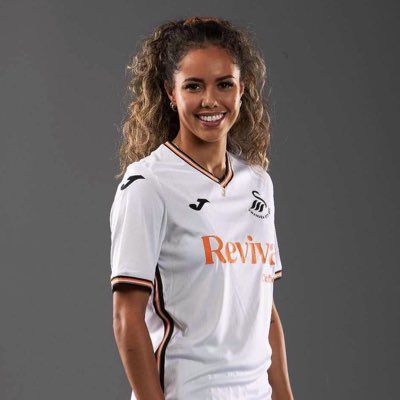 Monet🌻 tweet media